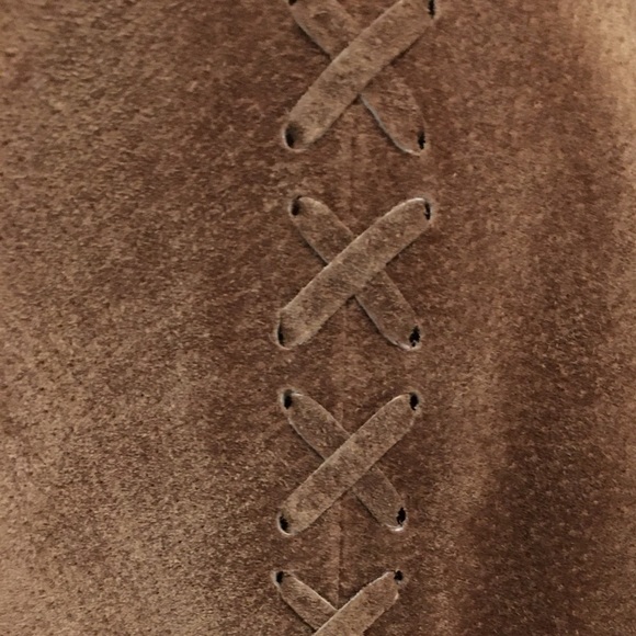 Live A Little- Women’s suede leather jacket - Picture 4 of 7